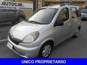 TOYOTA Yaris 1.3i 16V cat 5 porte UNIPROPRIETARIO rif.