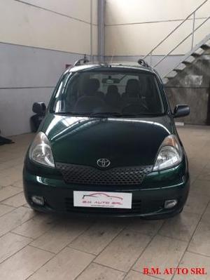 Toyota yaris verso 1.3i 16v cat sol