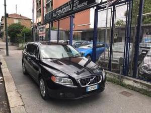 Volvo v d5 awd summum*4x4*pelle*navi*unicoproprietario