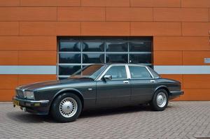 Jaguar - Sovereign (XJ40) - ritrovamento di fienile - 