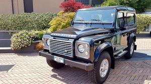 Land Rover Defender  TD4 Station Wagon SE