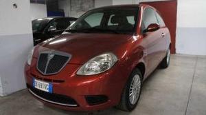 Lancia ypsilon 1.2 argento