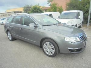 VOLKSWAGEN Passat 2.0 TDI DPF Var. Highline a Gasolio del