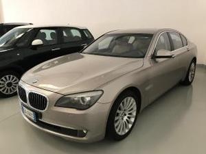 Bmw 740 i futura 327cv navi-pelle-xeno-pdc