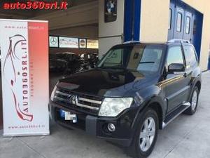 Mitsubishi pajero 3.2 di-d 16v 3p. invite