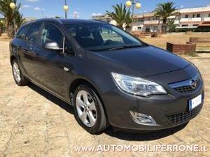 Opel astra 1.4 turbo sports tourer gpl tech