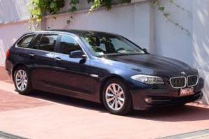 Bmw 530 d touring futura (camera/pelle tot/navi/pdc)