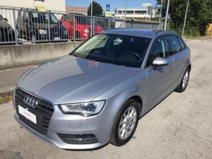 Audi a3 spb 1.6 tdi clean diesel s tronic attraction