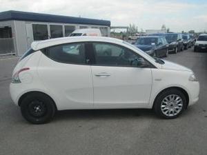 Lancia ypsilon  cv gold 5 porte