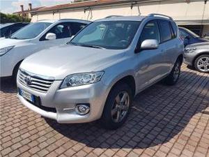 Toyota rav 4 2.2 d-4d 150 cv lounge