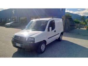 Fiat Doblo Cargo 1.9 JTD 105CV Lamierato SX