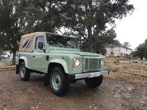 Land Rover - Defender 90 td