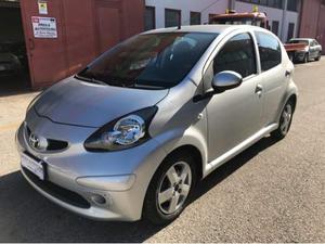 TOYOTA Aygo V Cambio Automatico 5 porte Now