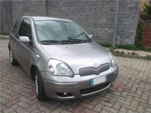 TOYOTA YARIS 1.0 Sol 3 Porte Clima Neo patentati