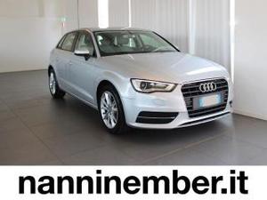 Audi a3 1.6 tdi s tronic attraction