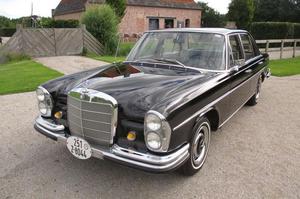 Mercedes-Benz - 250 S - 