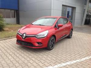 Renault clio int 1.5 dci edc