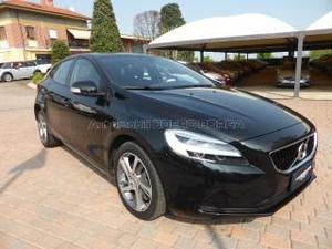 Volvo v40 d2 momentum geartronic my 