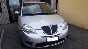 Lancia ypsilon 1.2 argento