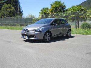 RENAULT CLIO 0.9 tce Costume National 90cv 5p