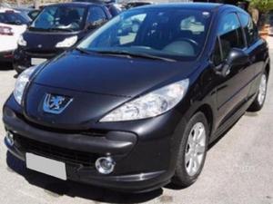 Peugeot 207 HDi 90CV 5p. ONE Line