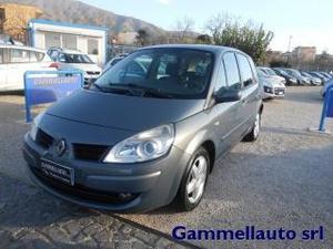 Renault scenic v gpl di serie