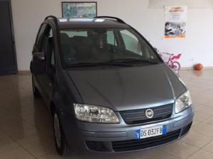 Fiat Idea 1.3 Multijet 16V 70CV BlackEnergy