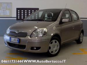 TOYOTA Yaris 1.4 tdi D-4D cat 5 porte Sol rif. 