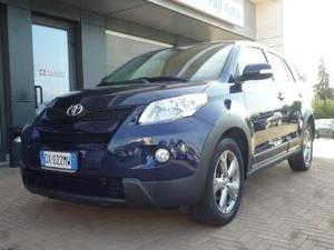 Toyota urban cruiser 1.4 d-4d awd luxury