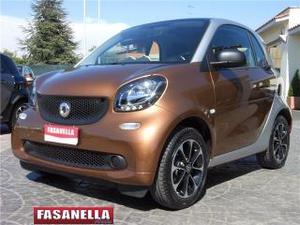 Smart fortwo  black passion guida x neopatentati