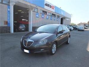 Lancia delta 1.6 mjt dpf oro pelle frau