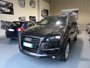 Audi Q7 3.0 V6 TDI F1 S-LINE QUATTRO NAVY PELLE XENO!!