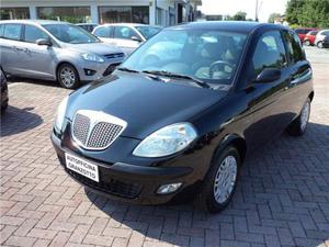 Lancia Ypsilon V Argento