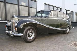 Rolls Royce - Silver Wraith - 
