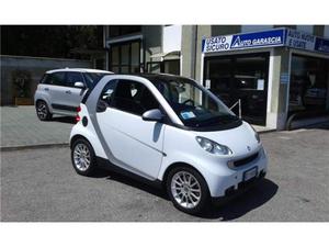 Smart forTwo  kW MHD coupé passion KM !