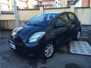 TOYOTA Yaris 1.3 5p. Sol