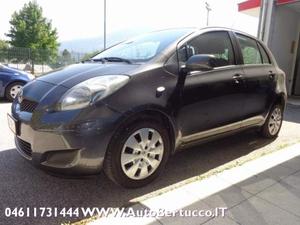 TOYOTA Yaris 1.4 D-4D 5 porte Sol