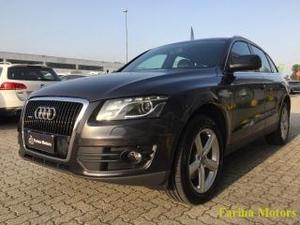 Audi q5 3.0 v6 tdi quattro s tronic unipro!!