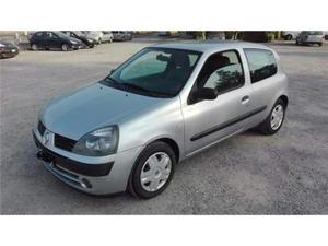 Renault Clio V cat 3 porte TAGLIANDATA NEOPATENTATI