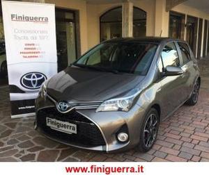 Toyota yaris 1.5 hybrid 5 porte style