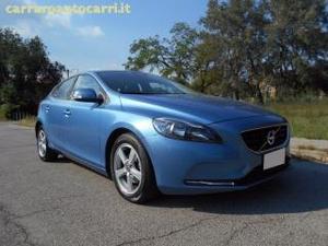 Volvo v40 d2 1.6 kinetic