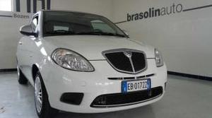 Lancia ypsilon 1.2 oro