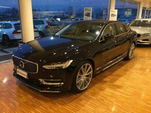 Volvo S90 D5 AWD Geartronic Inscription