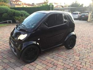 Smart brabus fortwo 700 coupé (55 kW)