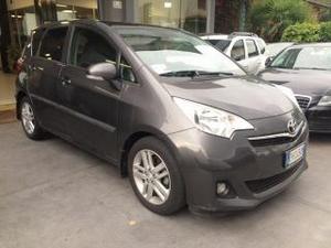 Toyota verso 1.4d automatica premium