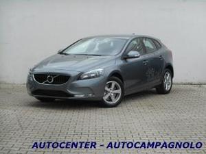 Volvo v40 d2 geartronic kinetic