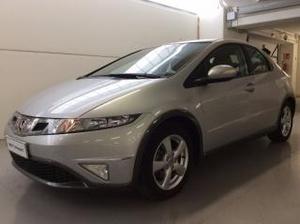 Honda civic 1.4 i-vtec 5p. mood