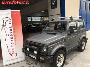 Suzuki samurai 1.0 berlina