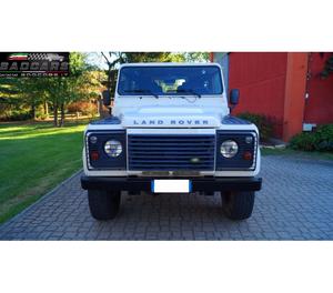 LAND ROVER DEFENDER 90 TD4 SW "S" CONSERVATISSIMO