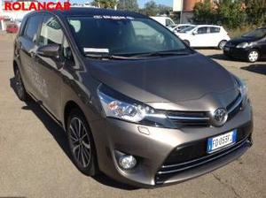 Toyota verso 1.6 d-4d style